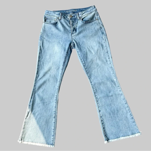 Michael Kors Light Wash Button Down Bootcut fringe Hem Cropped Jeans - Picture 1 of 10